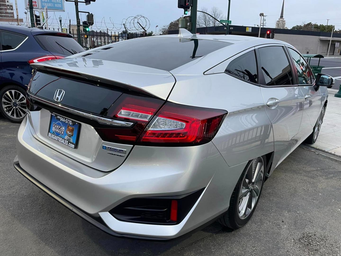 2019 SILVER /BLACK Honda Clarity (JHMZC5F3XKC) , located at 744 E Miner Ave, Stockton, CA, 95202, (209) 944-5770, 37.956863, -121.282082 - Photo#8